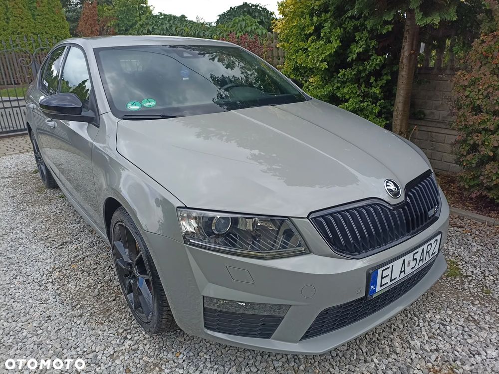 Skoda Octavia 2.0 TDI RS DSG - 1
