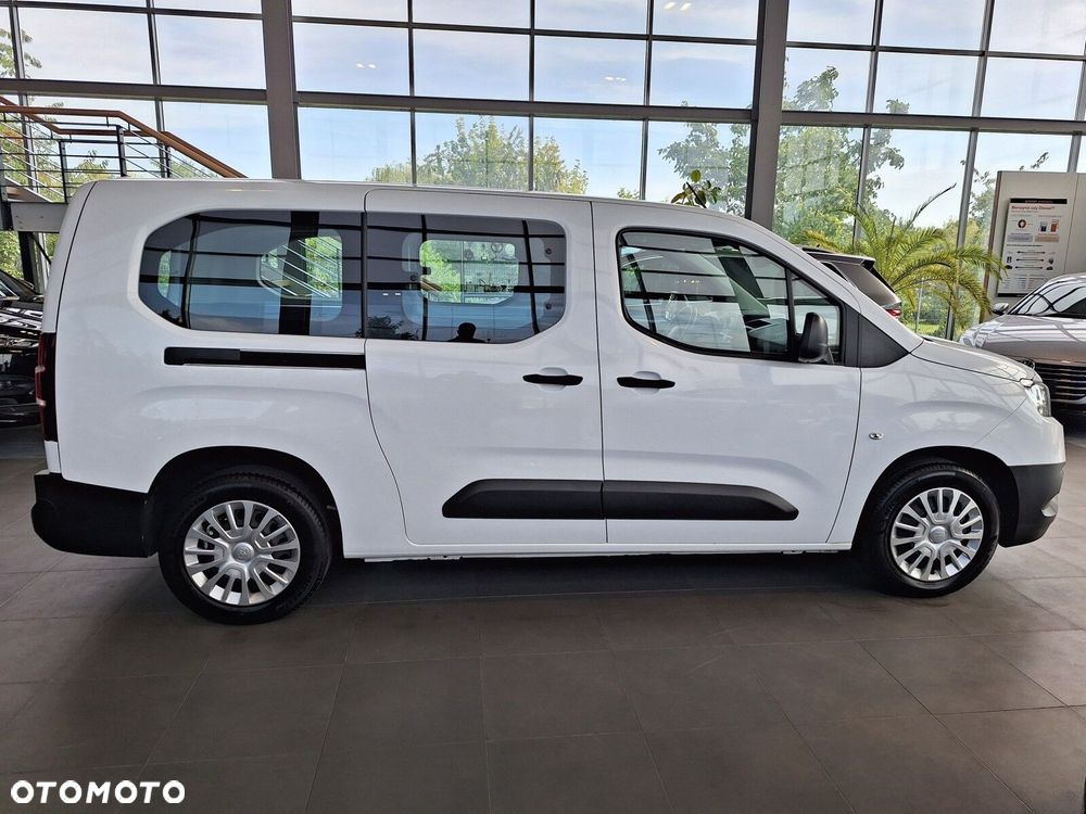 Toyota Proace City Verso Long 1.5 D-4D Combi - 11