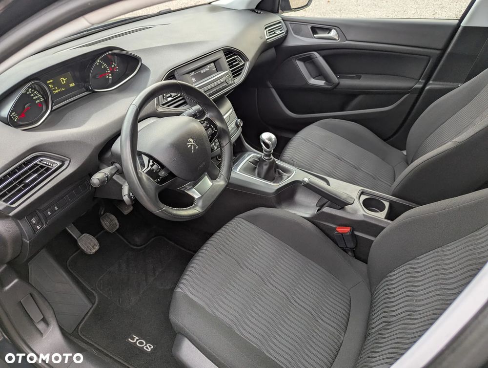 Peugeot 308 1.2 PureTech Access S&S - 9