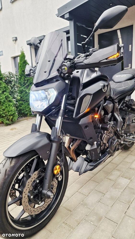 Yamaha MT - 32