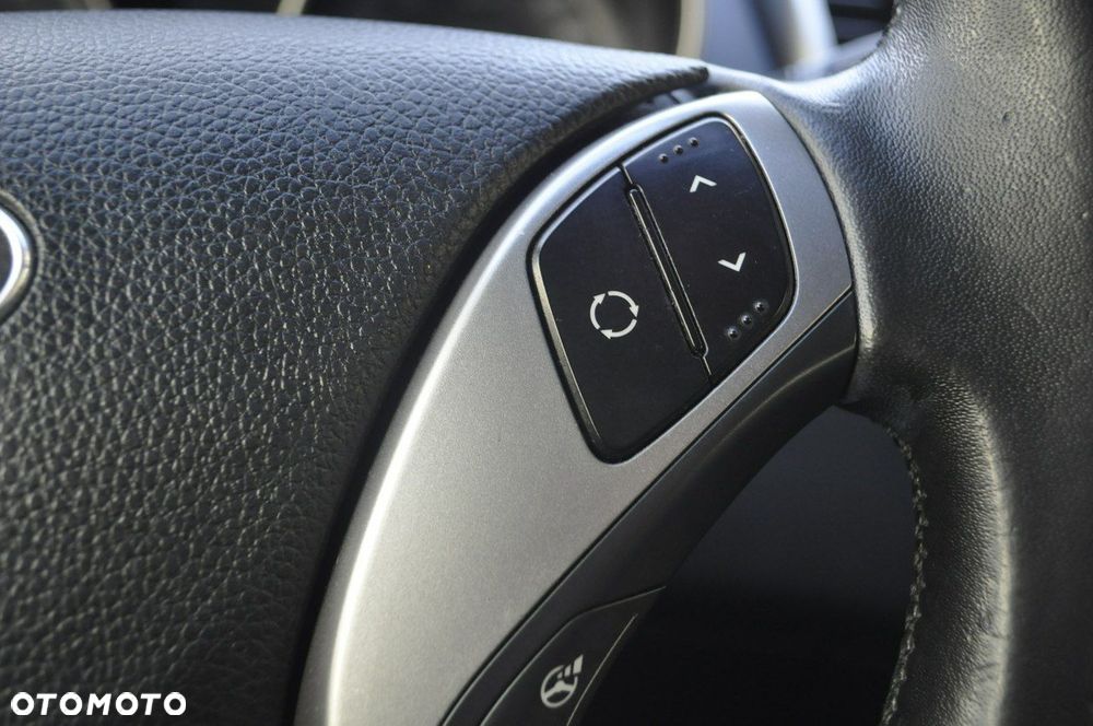 Hyundai i30 1.4 Premium - 15