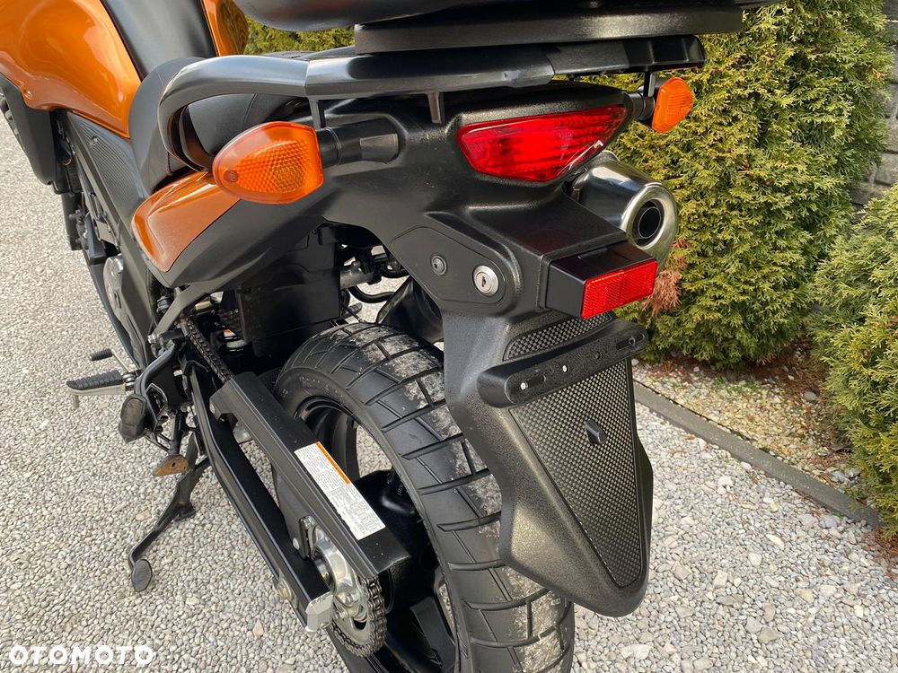 Suzuki V-STROM - 23