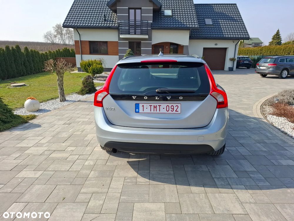 Volvo V60 D3 Edition - 13