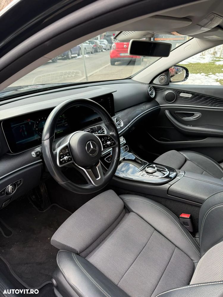 Mercedes-Benz E - 3
