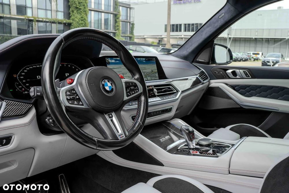 BMW X5 M Competition - 12