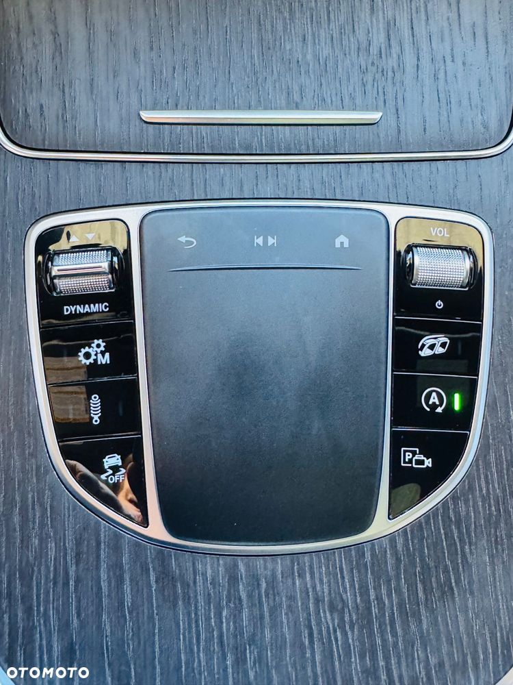 Mercedes-Benz GLC AMG 43 4Matic 9G-TRONIC - 16