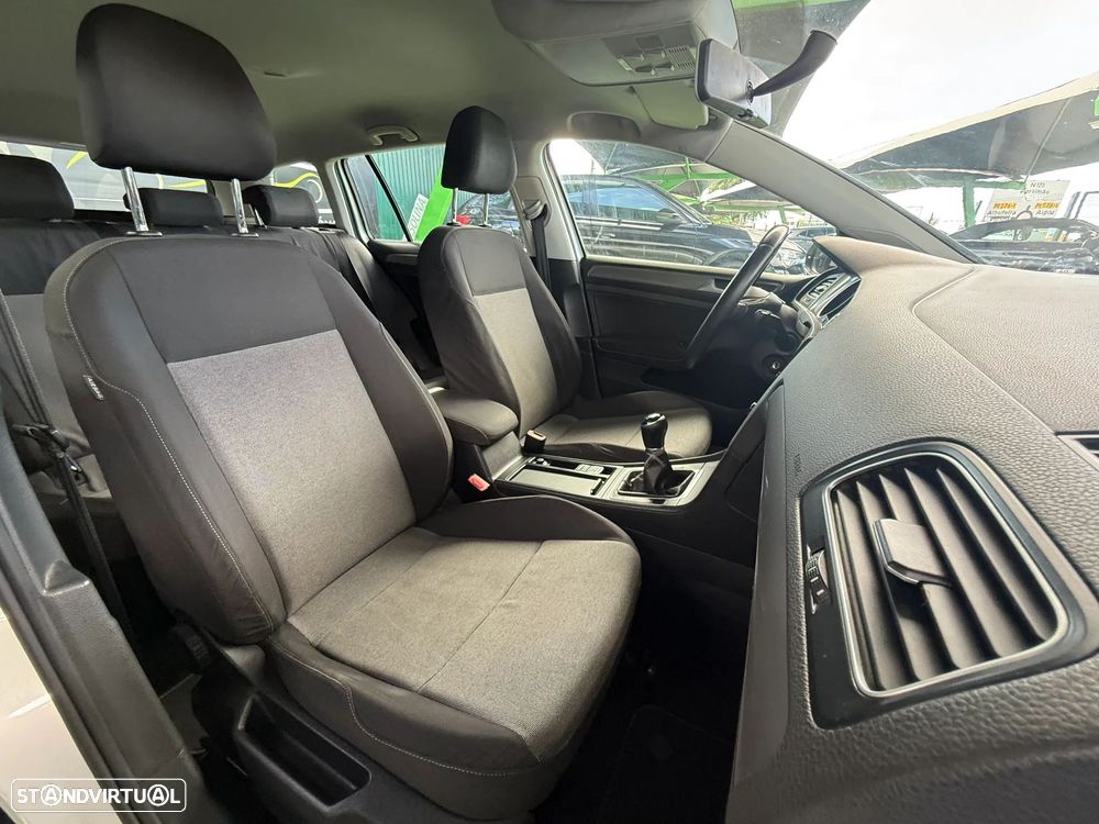 VW Golf Variant 1.6 TDi Trendline - 18