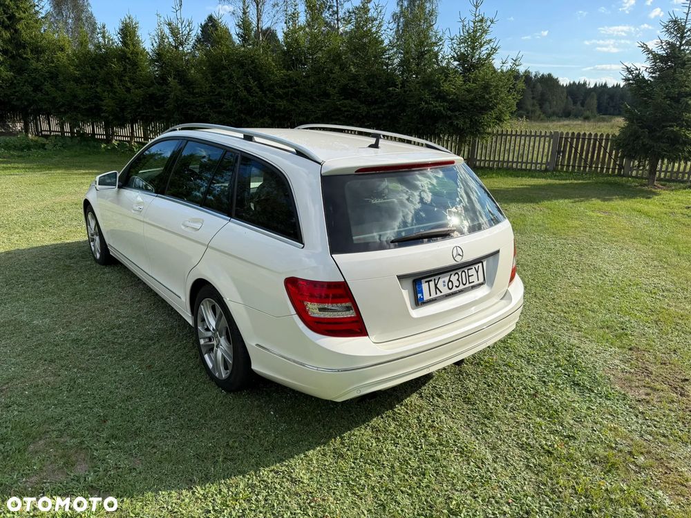 Mercedes-Benz Klasa C 180 CGI BlueEff Avantgarde - 11