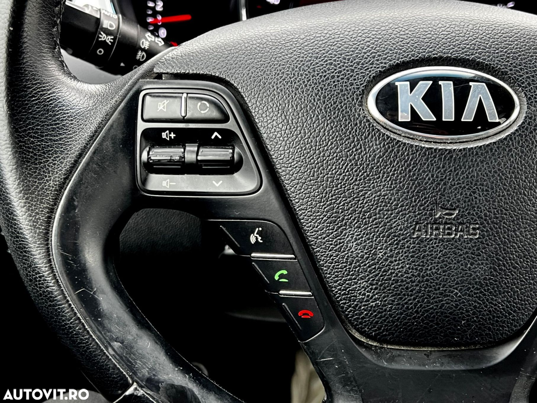 Kia Ceed Cee'd 1.6 GDI Best - 14