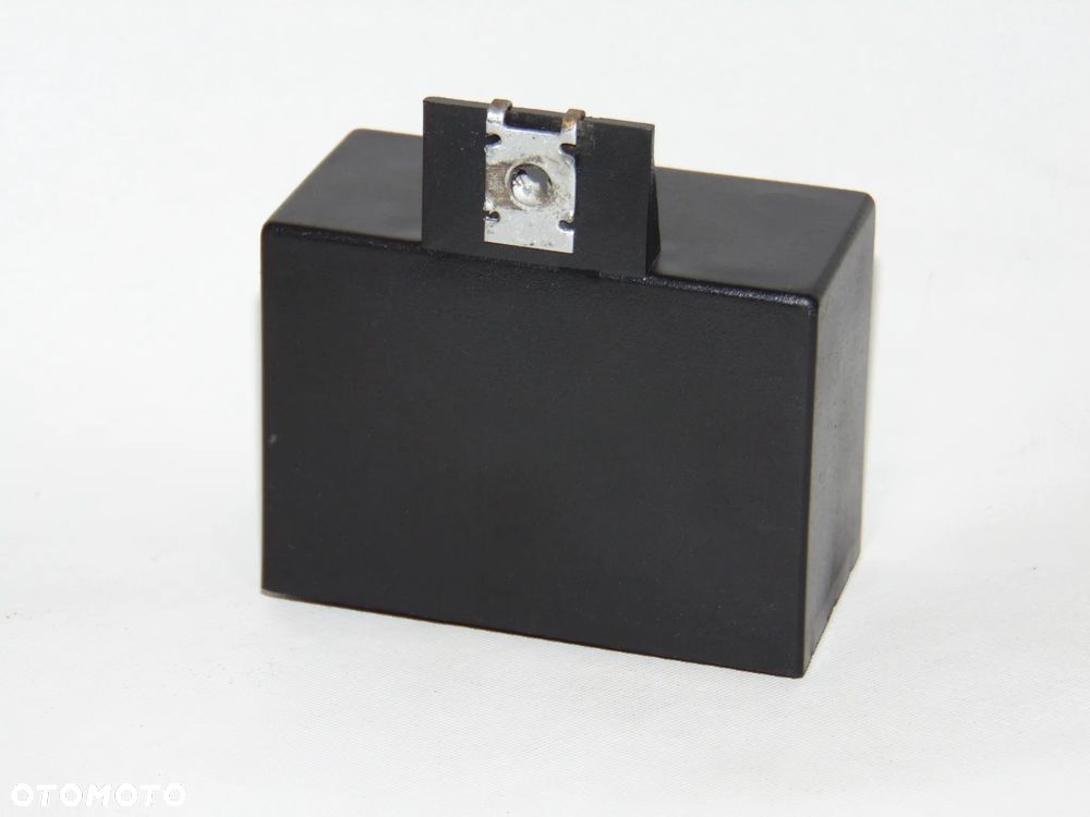 Moduł przekaźnik sterownik świateł haka holowniczego przyczepy UN-09 Flash Control VW Volkswagen Skoda Seat Audi Mercedes Volvo Opel Ford Toyota - 5