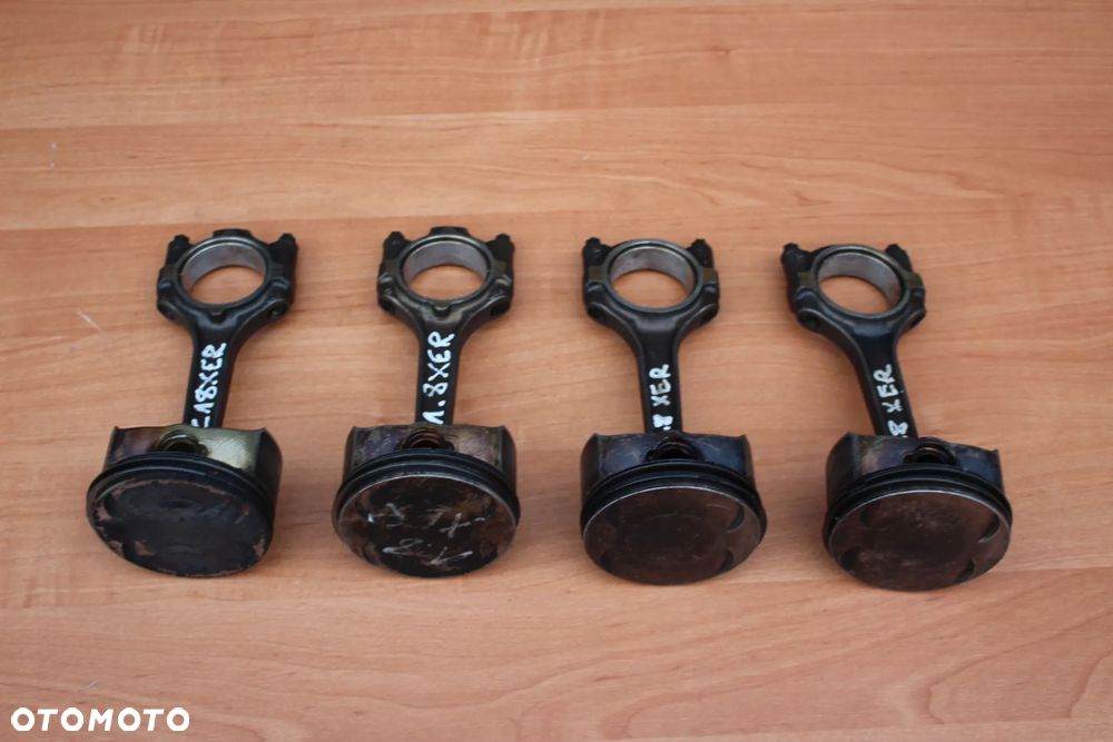 TŁOK TŁOKI KORBOWODY OPEL ASTRA H ZAFIRA B VECTRA C SIGNUM 1.8 Z18XER