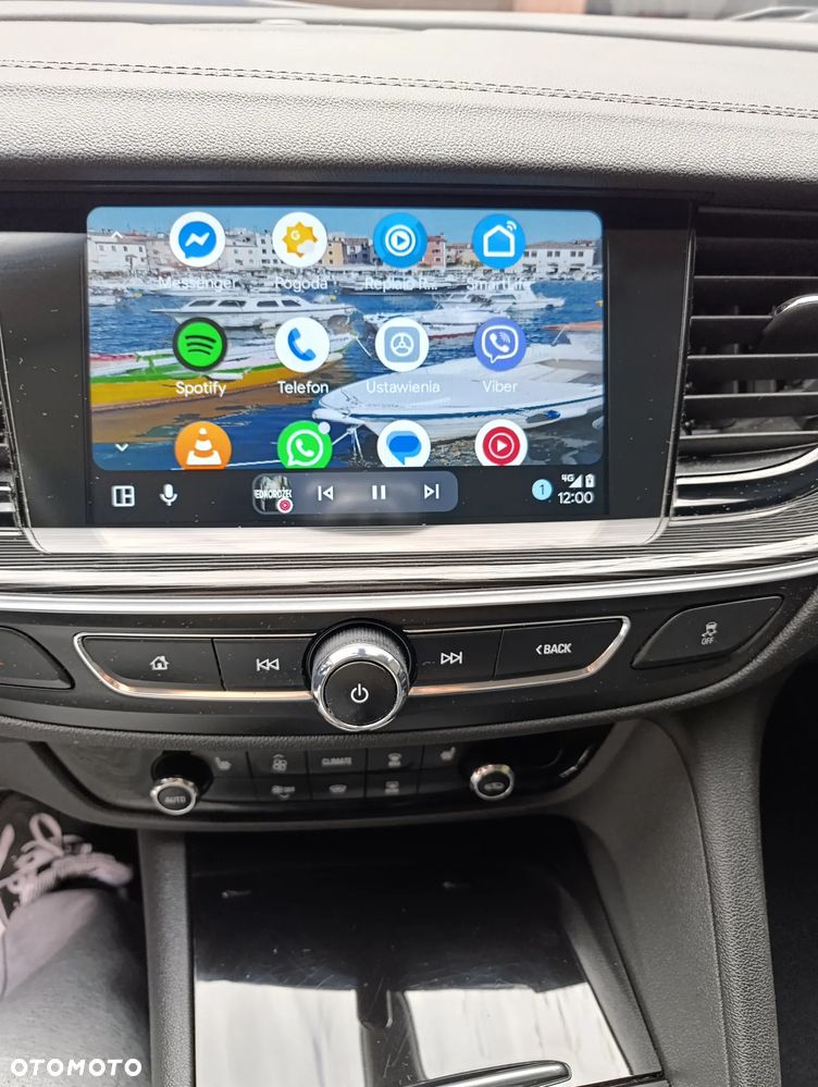Opel Insignia - 8