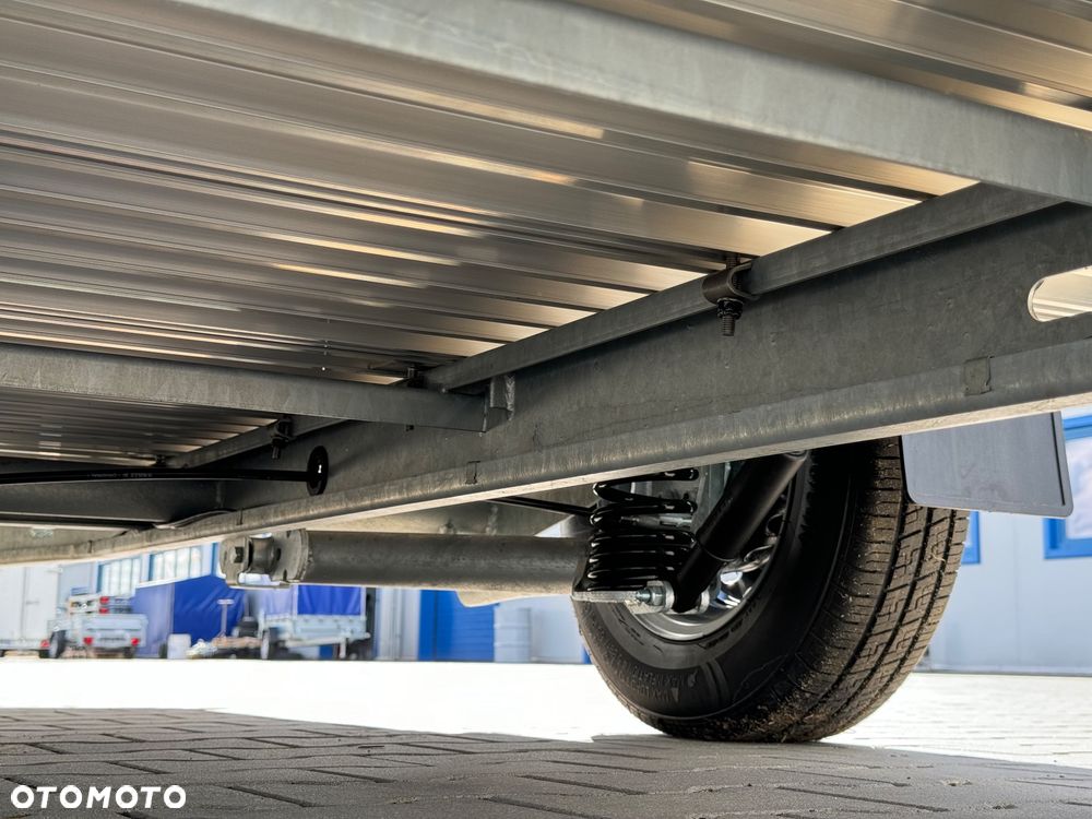 Debon C400 ALU + drzwi boczne | 315x164 cm | DMC 750 - 1300 kg - 18