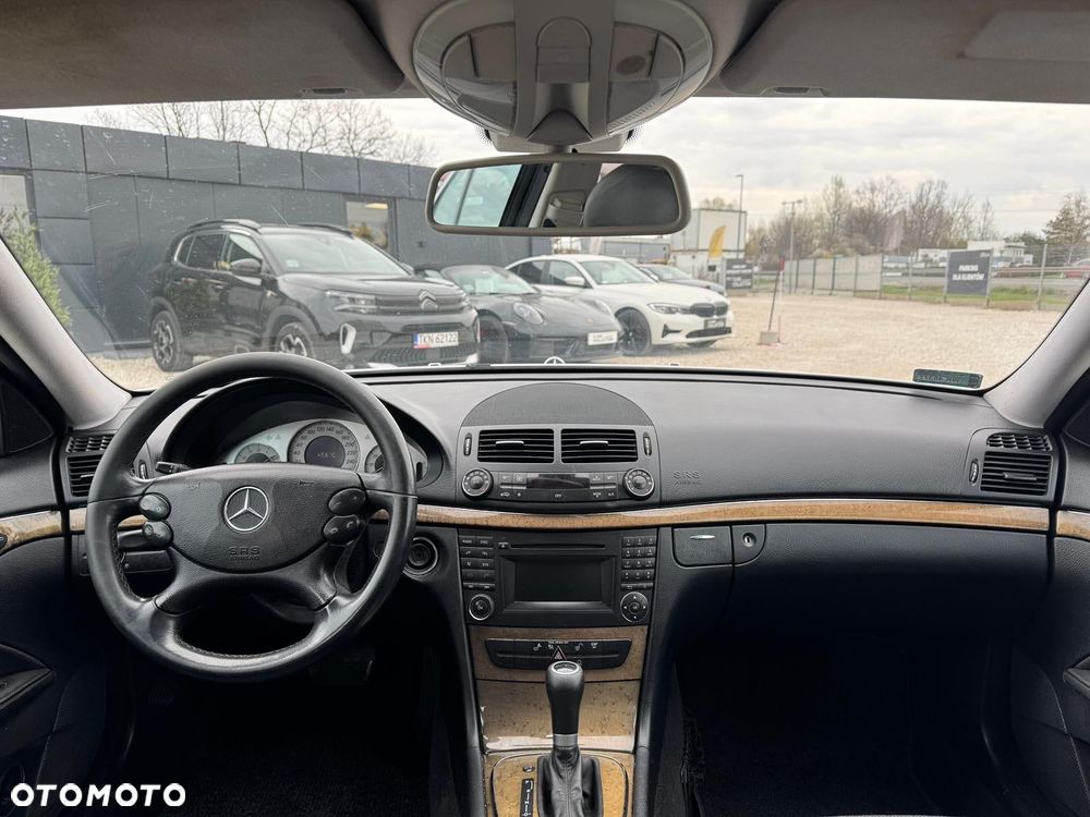 Mercedes-Benz Klasa E - 12