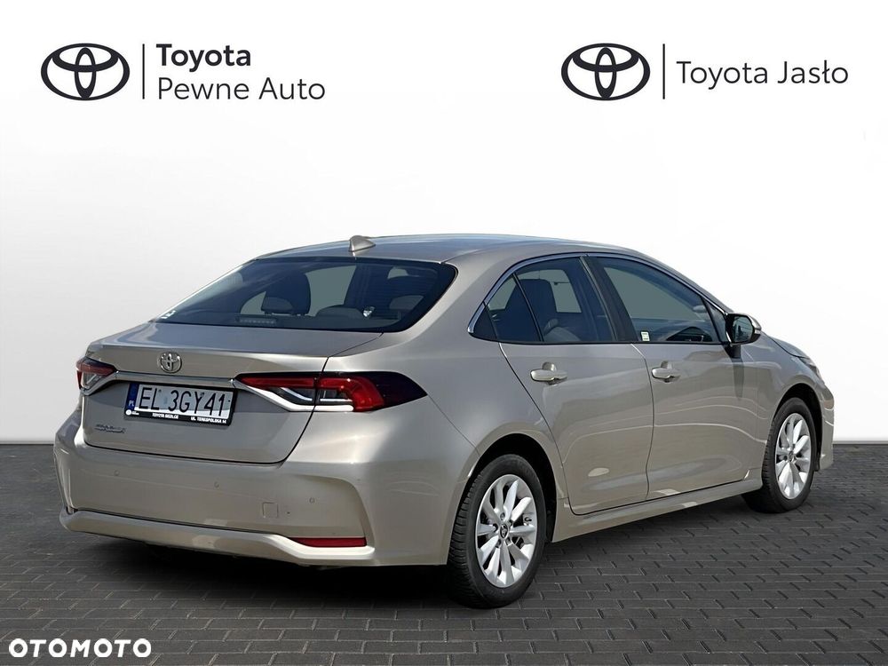 Toyota Corolla - 6