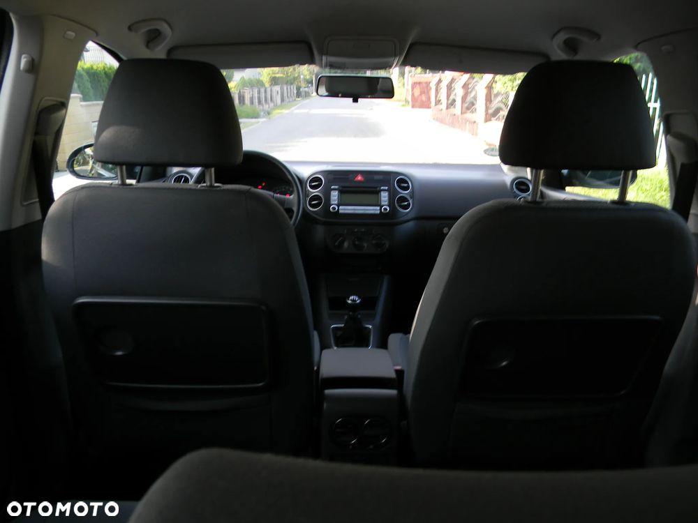 Volkswagen Golf 1.6 TDI BlueMotion Technology Comfortline - 20