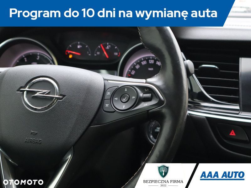 Opel Insignia - 19