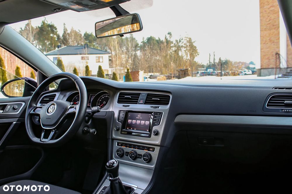 Volkswagen Golf 2.0 BlueTDI Highline - 37