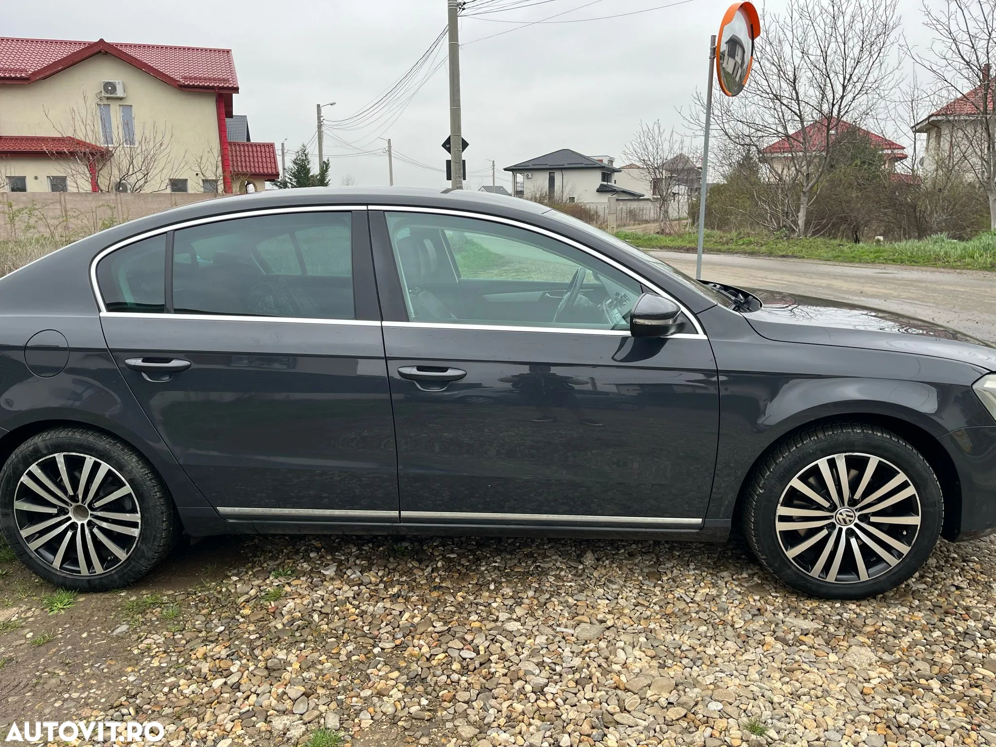 Volkswagen Passat Variant 2.0 TDI BlueMotion Technology Highline - 10