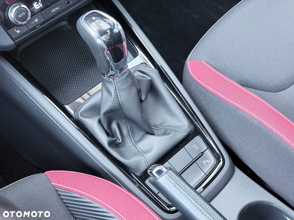Skoda Kamiq 1.5 TSI Monte Carlo DSG - 27