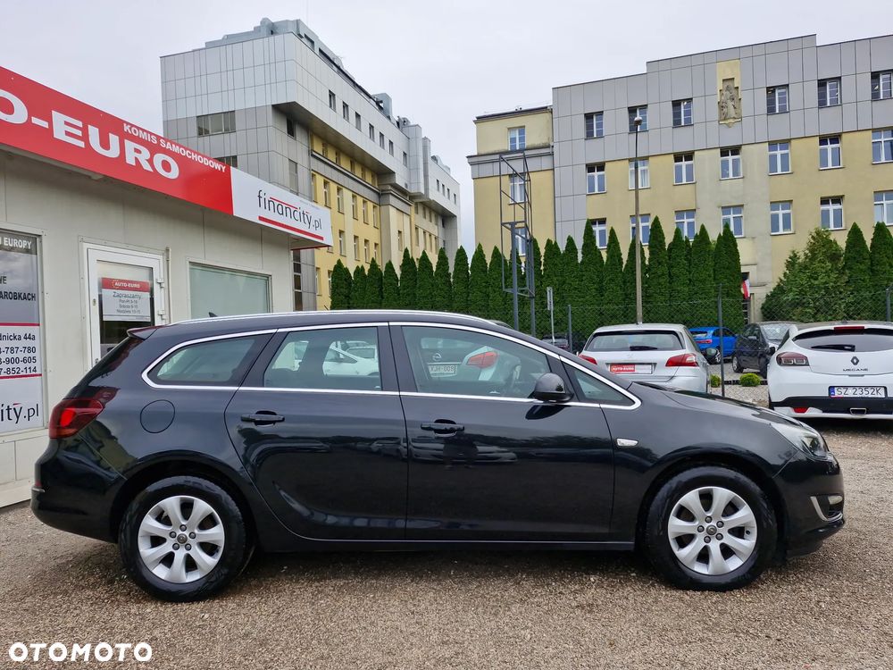 Opel Astra IV 1.4 T Cosmo - 6