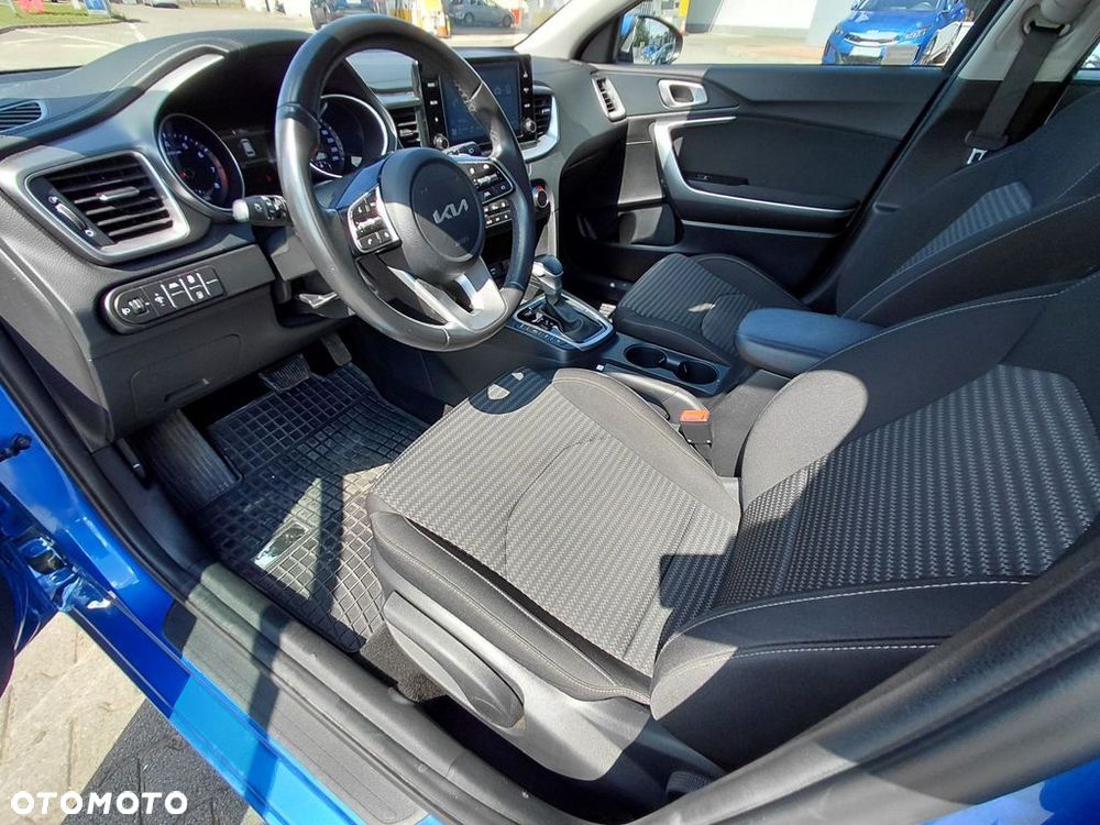 Kia Ceed 1.5 T-GDI M DCT - 9