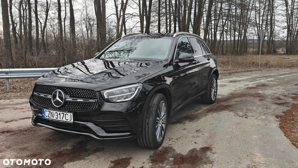 Mercedes-Benz GLC 300 4Matic 9G-TRONIC AMG Line - 4