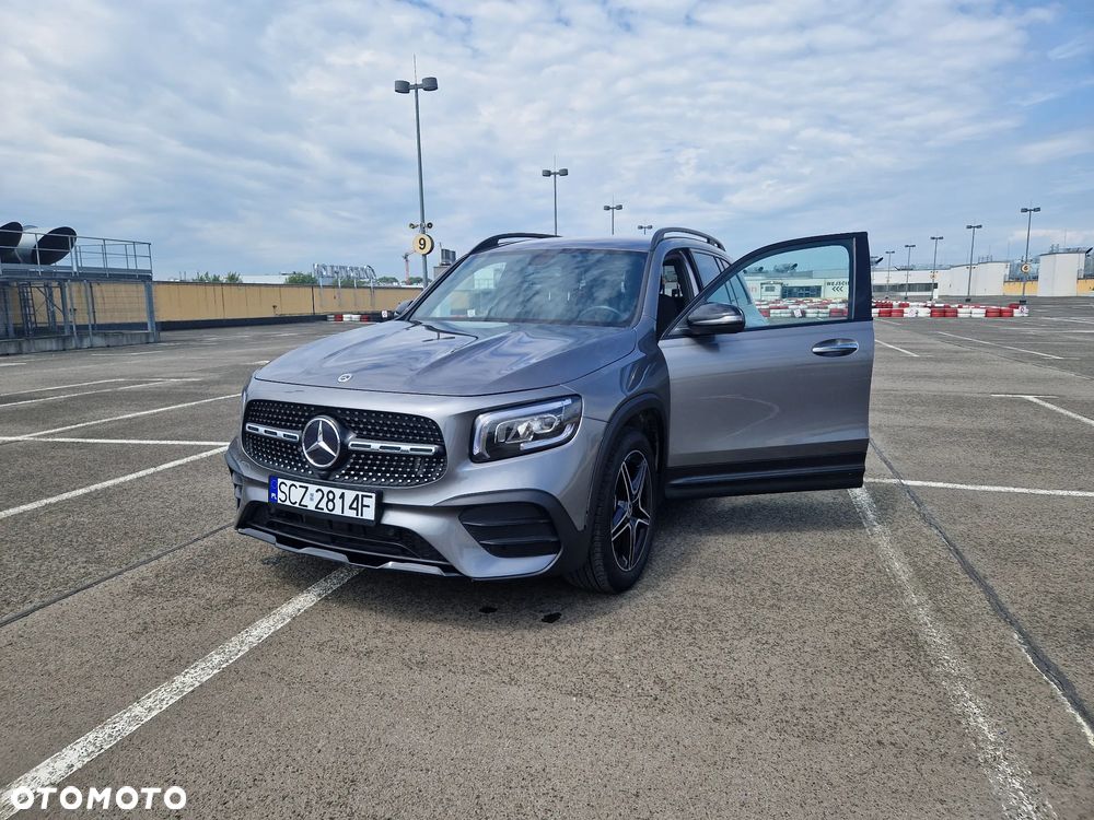 Mercedes-Benz GLB 250 4-Matic AMG Line 8G-DCT - 12