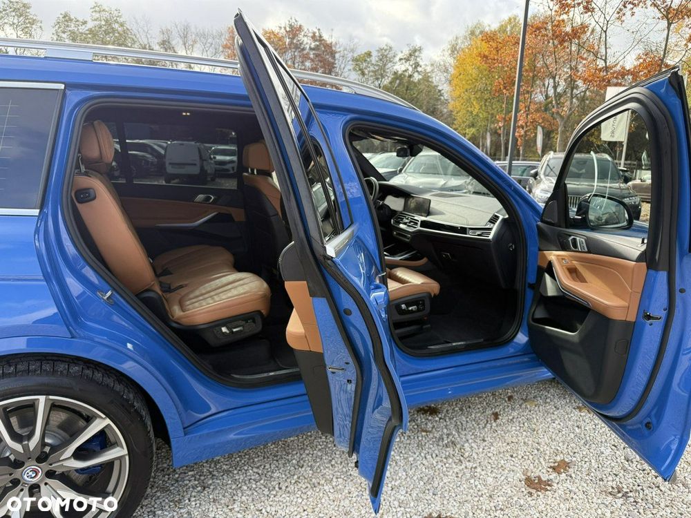 BMW X7 M50i sport - 39