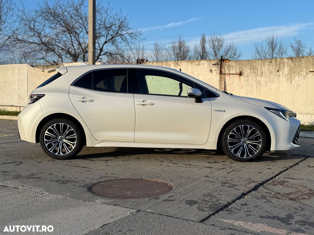 Toyota Corolla 1.8 HSD Exclusive interior Gri - 4