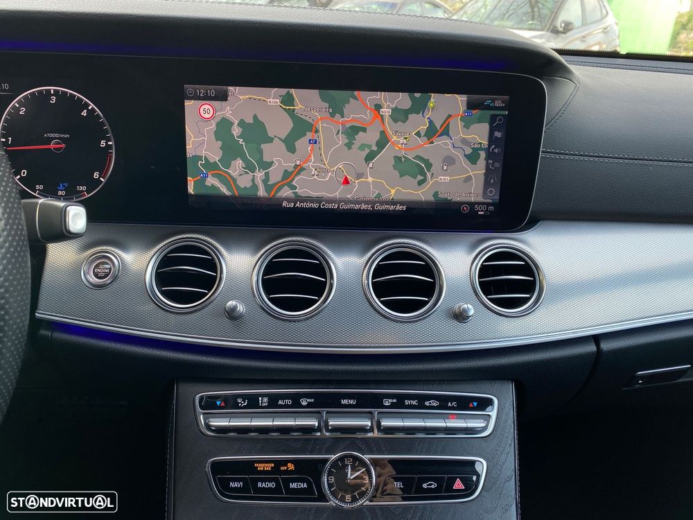 Mercedes-Benz E 220 d AMG - 21