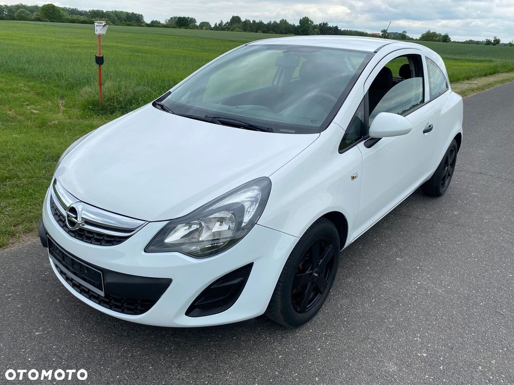 Opel Corsa 1.2 16V Cosmo - 1
