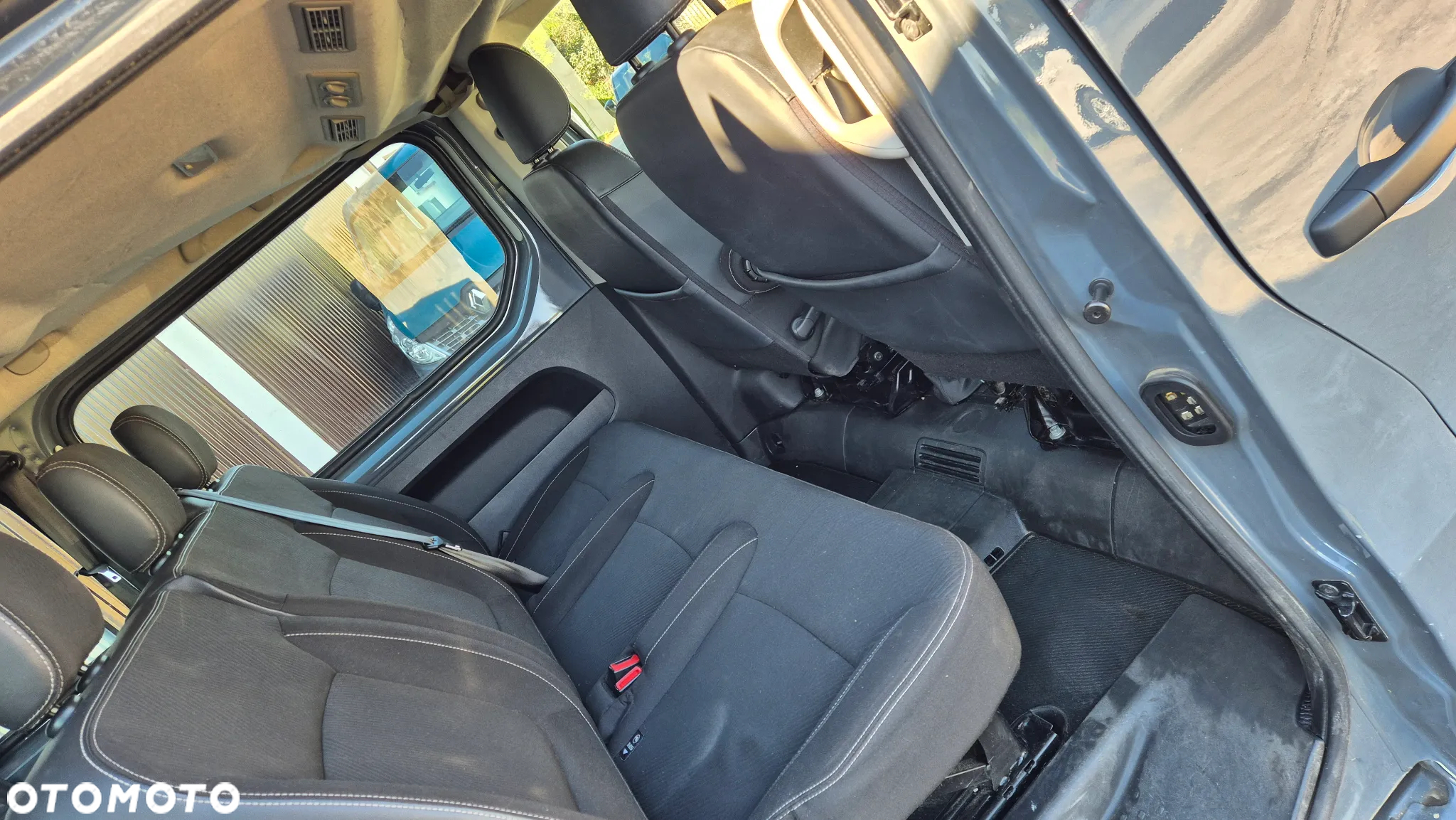 Renault Trafic Grand SpaceClass 2.0 dCi EDC - 34