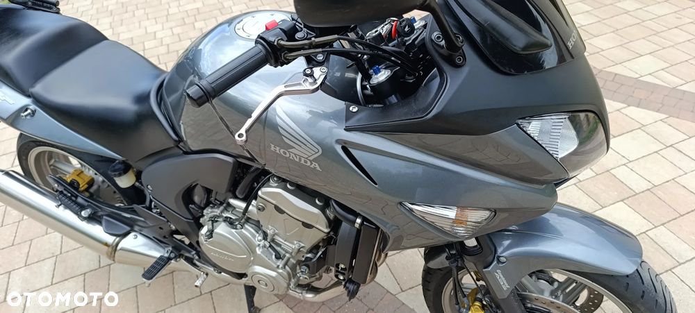 Honda CBF - 20