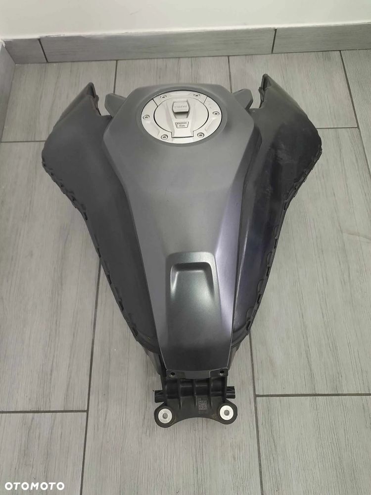 ZBIORNIK PALIWA BAK BMW F900 XR K84 - 1