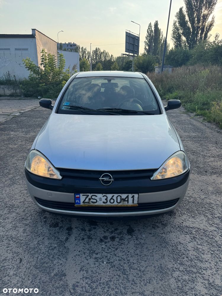Opel Corsa 1.2 16V Comfort - 2