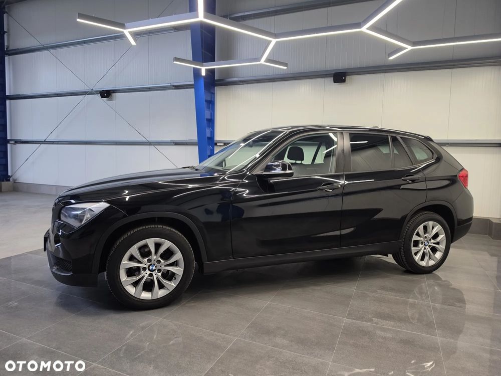 BMW X1 xDrive18d Sport Line - 4