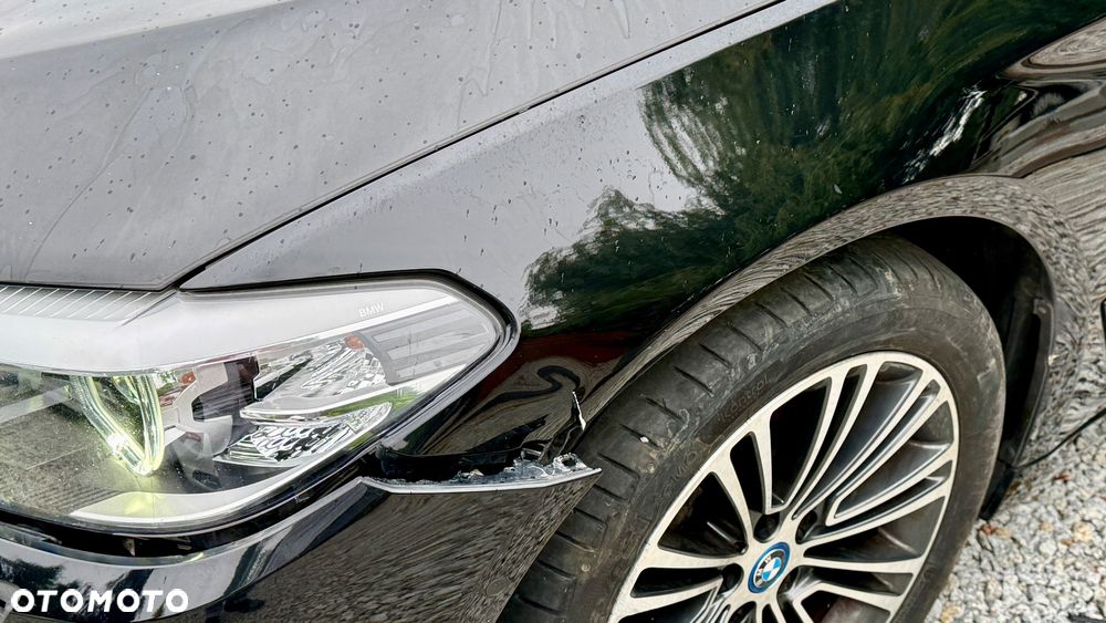 BMW Seria 5 530e iPerformance Luxury Line - 36