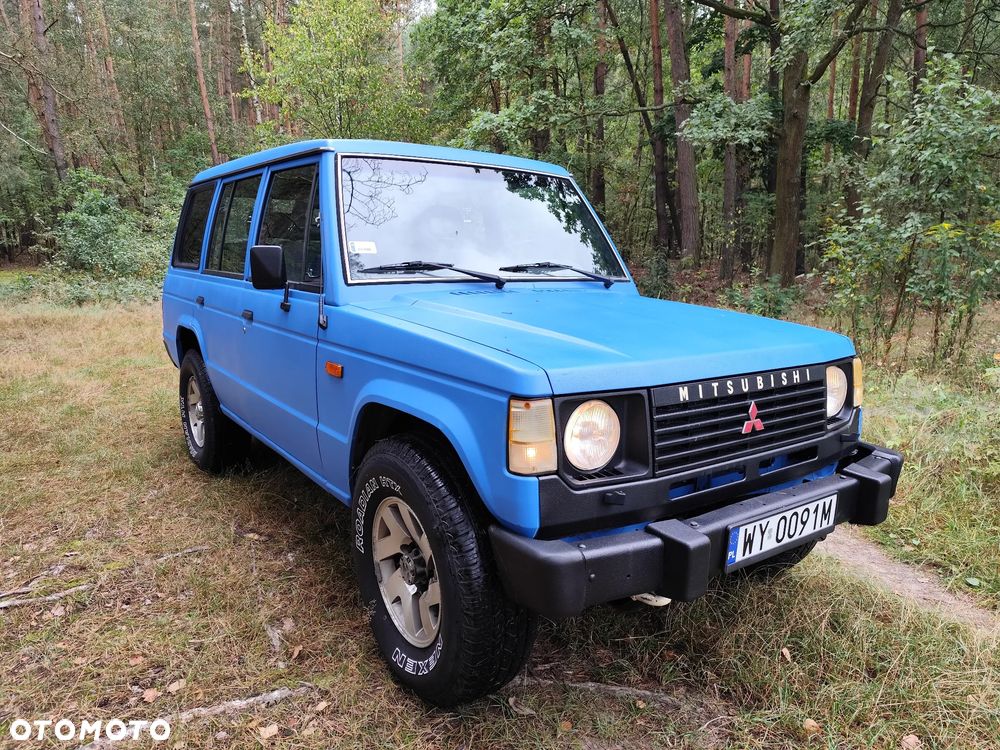 Mitsubishi Pajero - 2