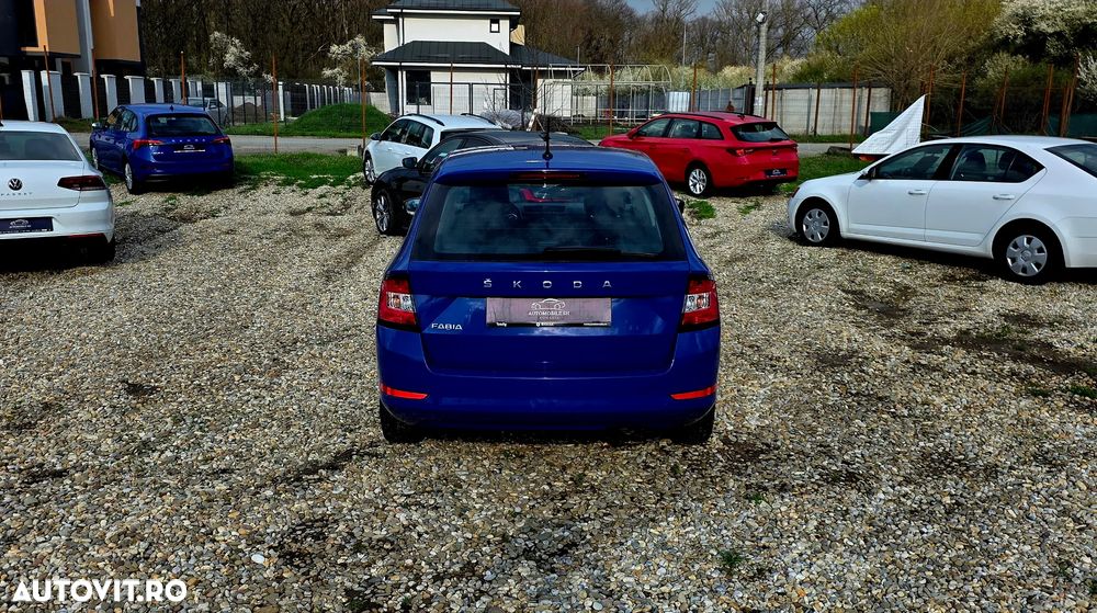 Skoda Fabia 1.0 TSI Ambition - 2