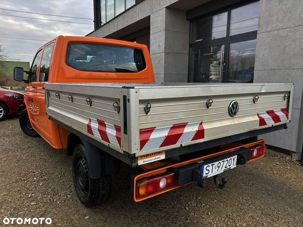 Volkswagen Transporter - 4