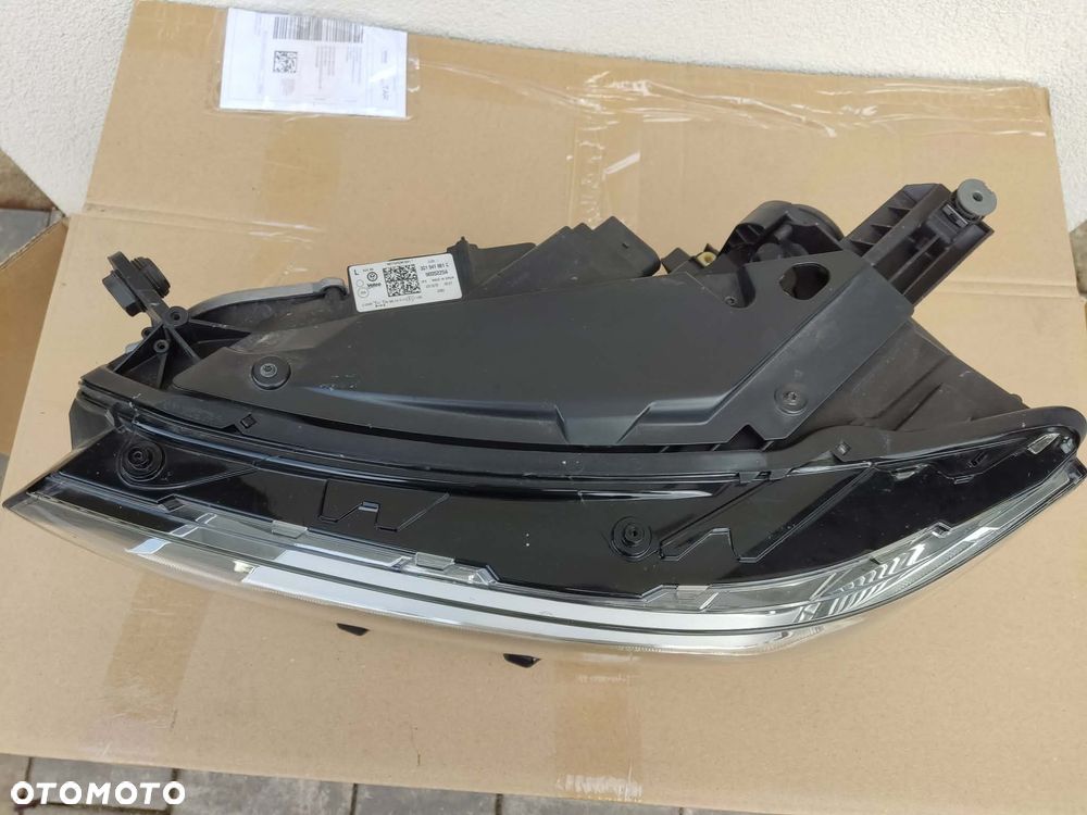 Lampa volkswagen Passat B8 - led lewa - 4