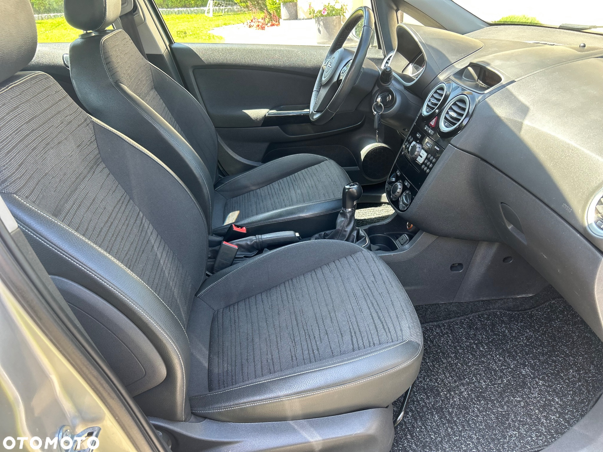 Opel Corsa 1.2 16V Color Edition - 23