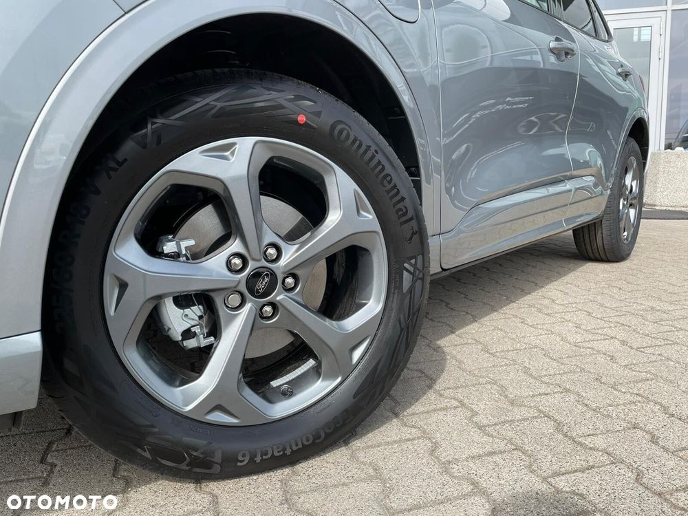 Ford Kuga - 10