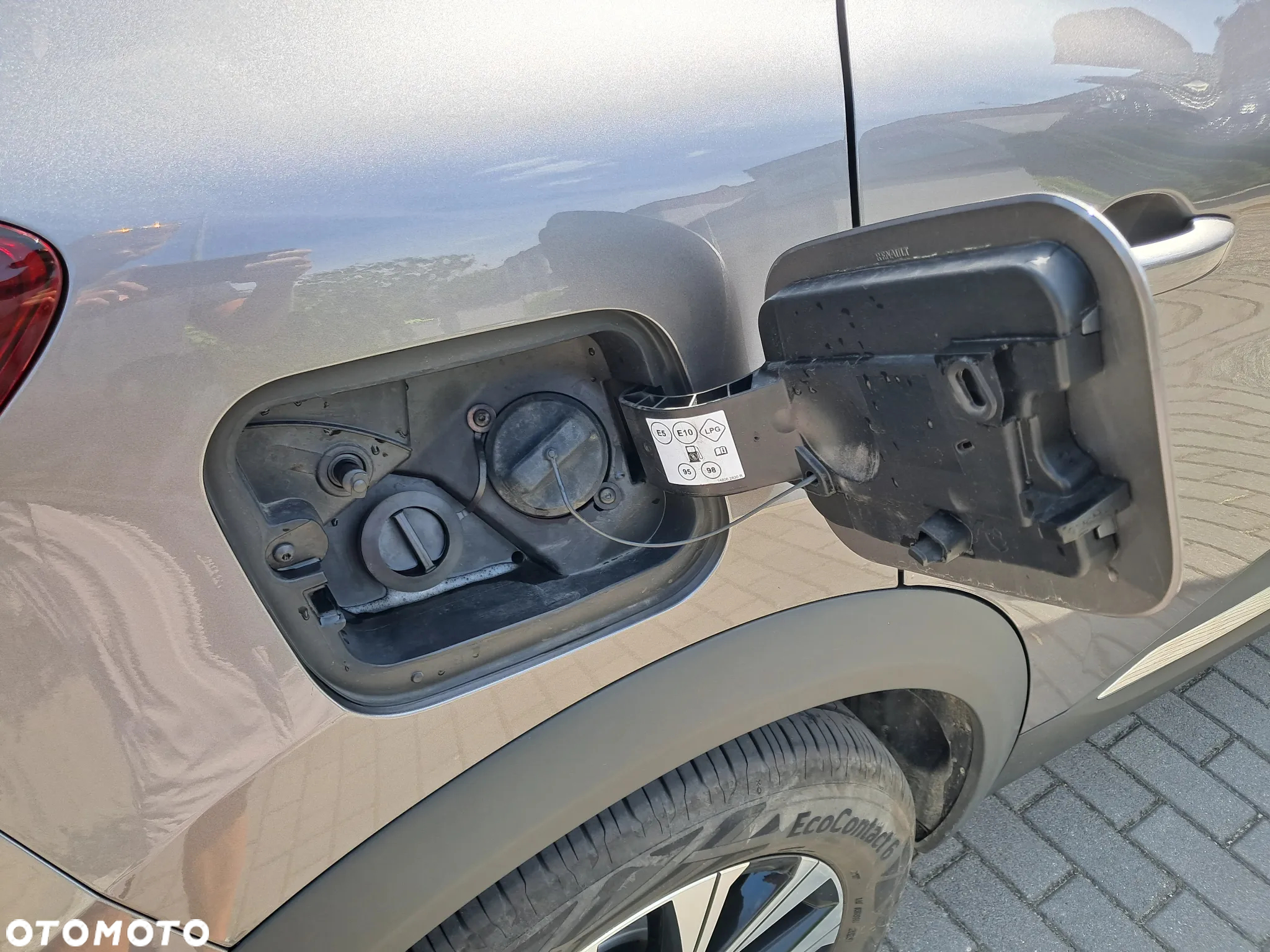 Renault Captur 1.0 TCe Techno - 12
