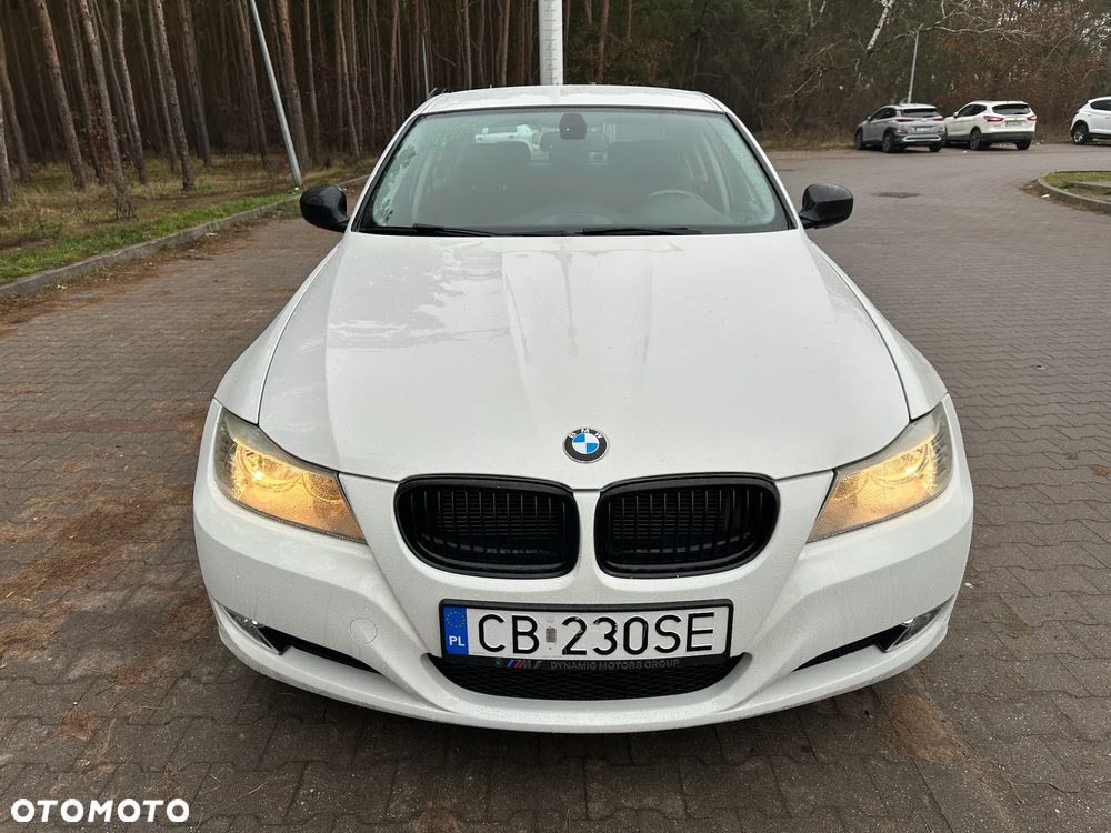 BMW Seria 3 318d DPF Edition Exclusive - 2