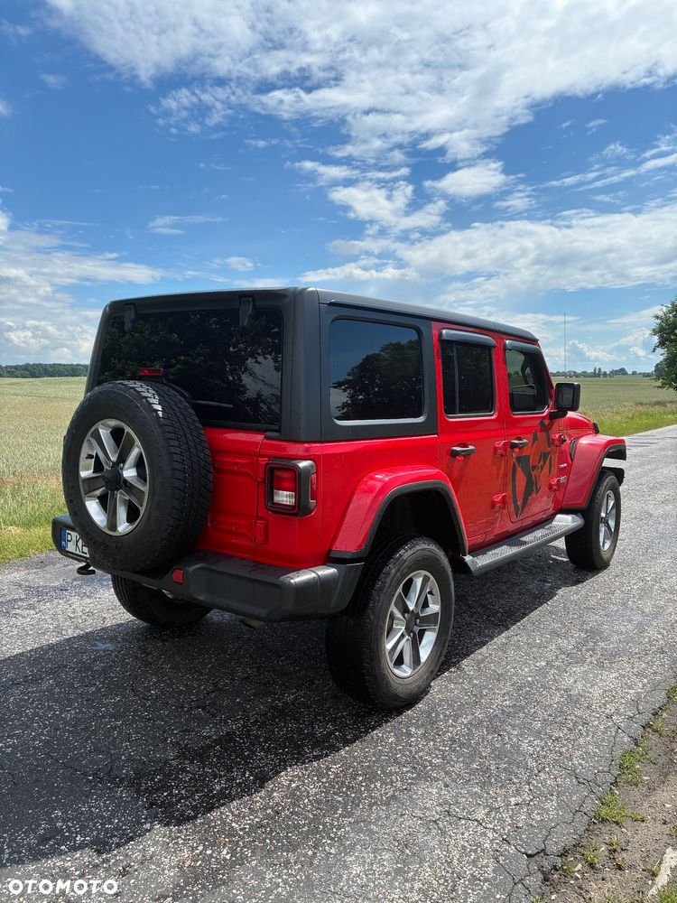 Jeep Wrangler Unlimited GME 2.0 Turbo Sahara - 18