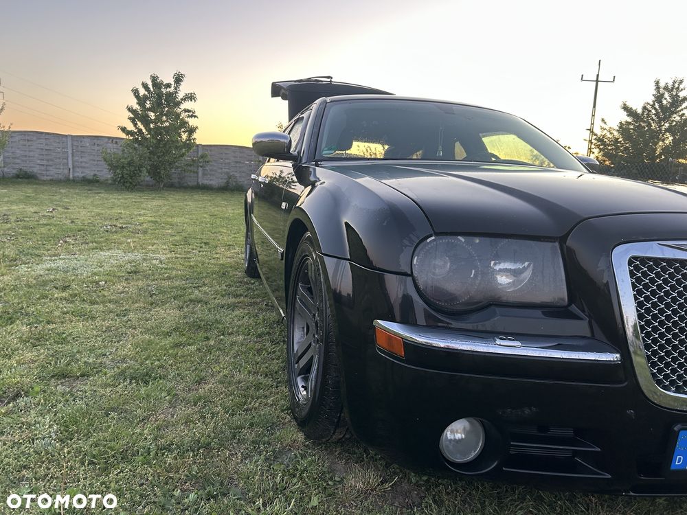 Chrysler 300C - 2