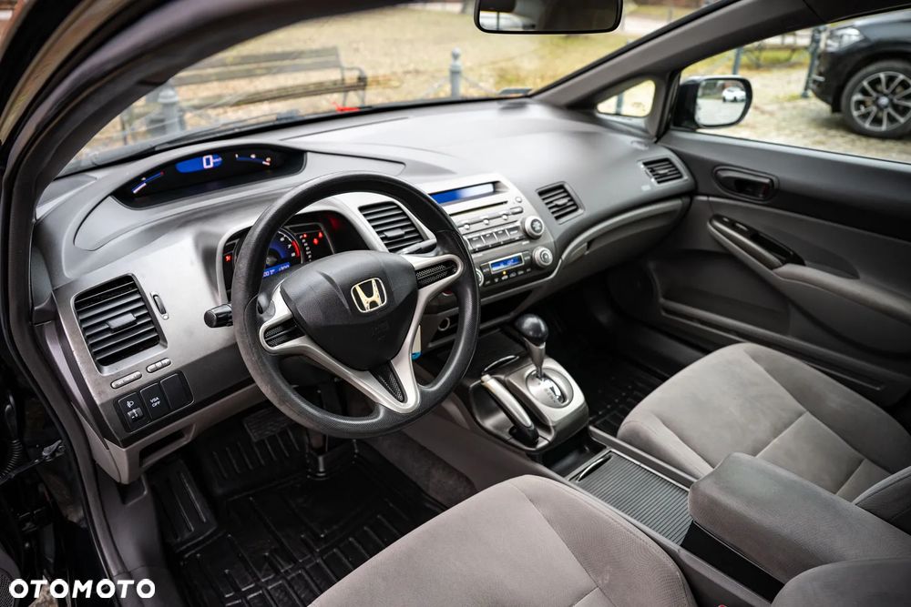 Honda Civic 1.8 Comfort - 9