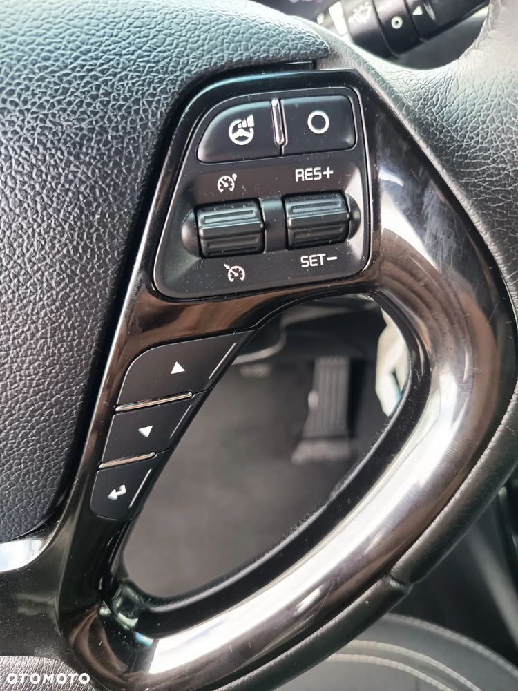 Kia Ceed 1.6 CRDi L - 24